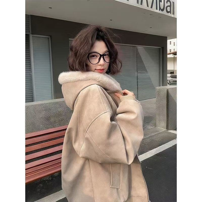 Women's Plush-Lined Hooded Winter Jacket