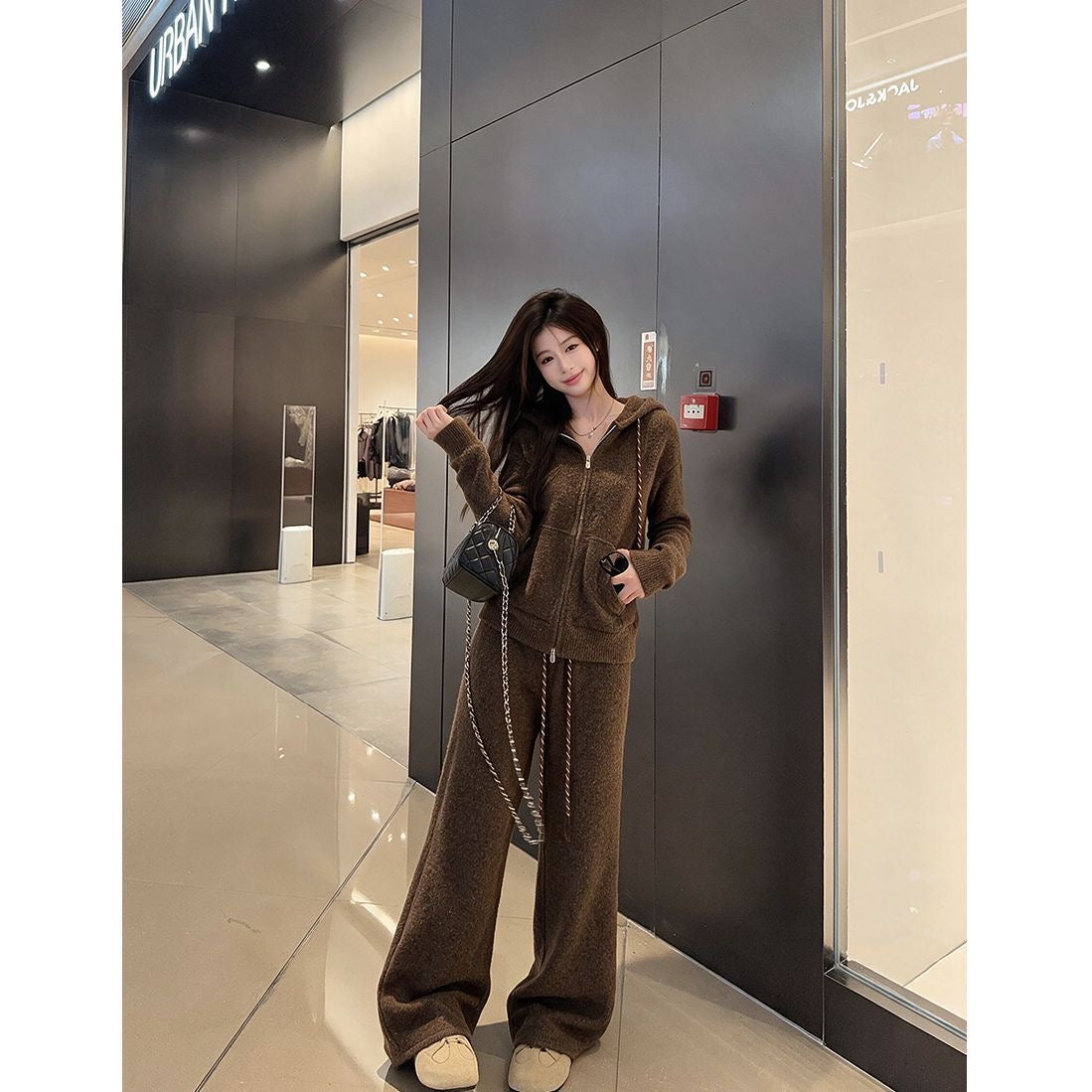 Women's Plush Zip-Up Hoodie & Wide-Leg Pants Set