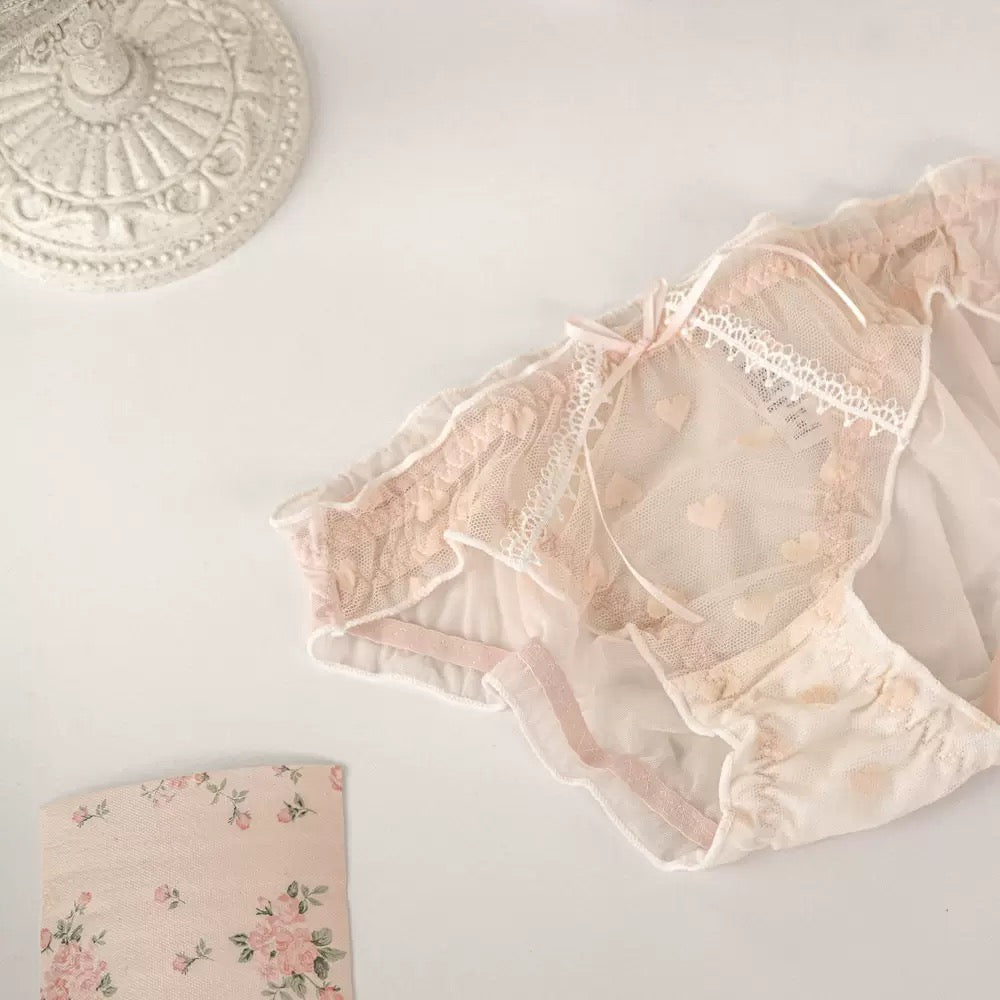 亲肤蕾丝面纱透视内裤