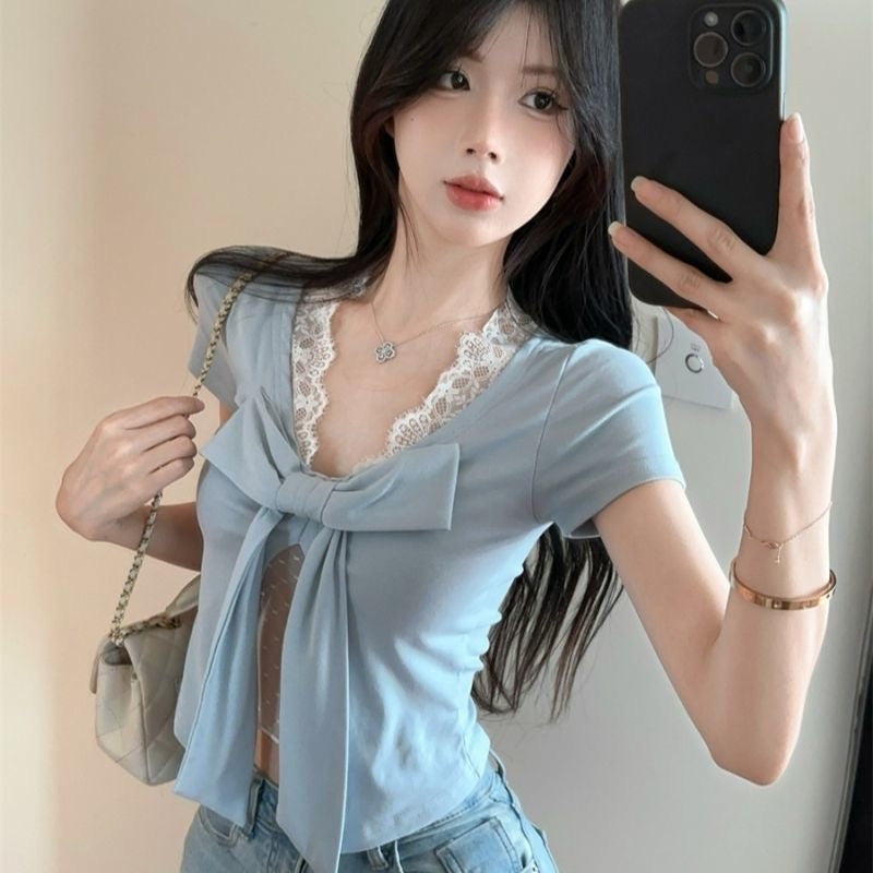 碎冰蓝纯欲假两件显白高弹女士上衣
