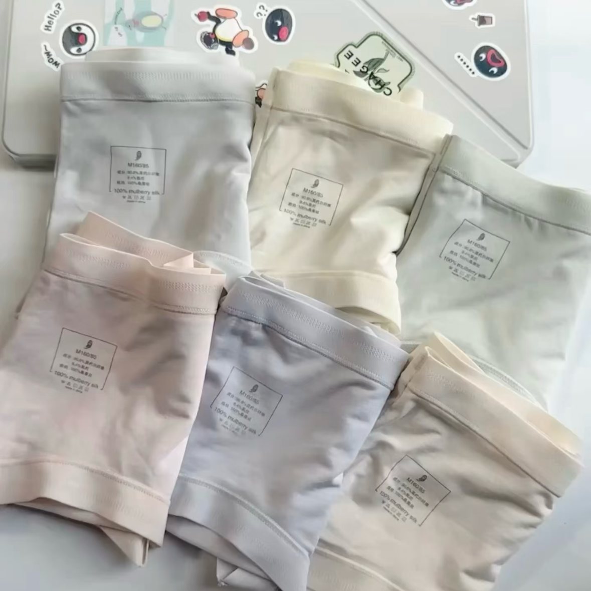 Anti-Wedgie Curvy Fit Underwear with 100% Mulberry Silk Gusset