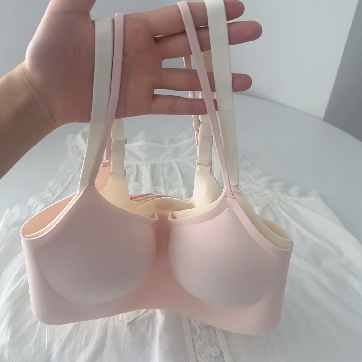 Ultra-Low Cut Invisible Seamless Bra | Deep V Ultra-Thin Support Bra