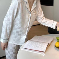 Milky White Long-Sleeved Ice Silk Pajamas