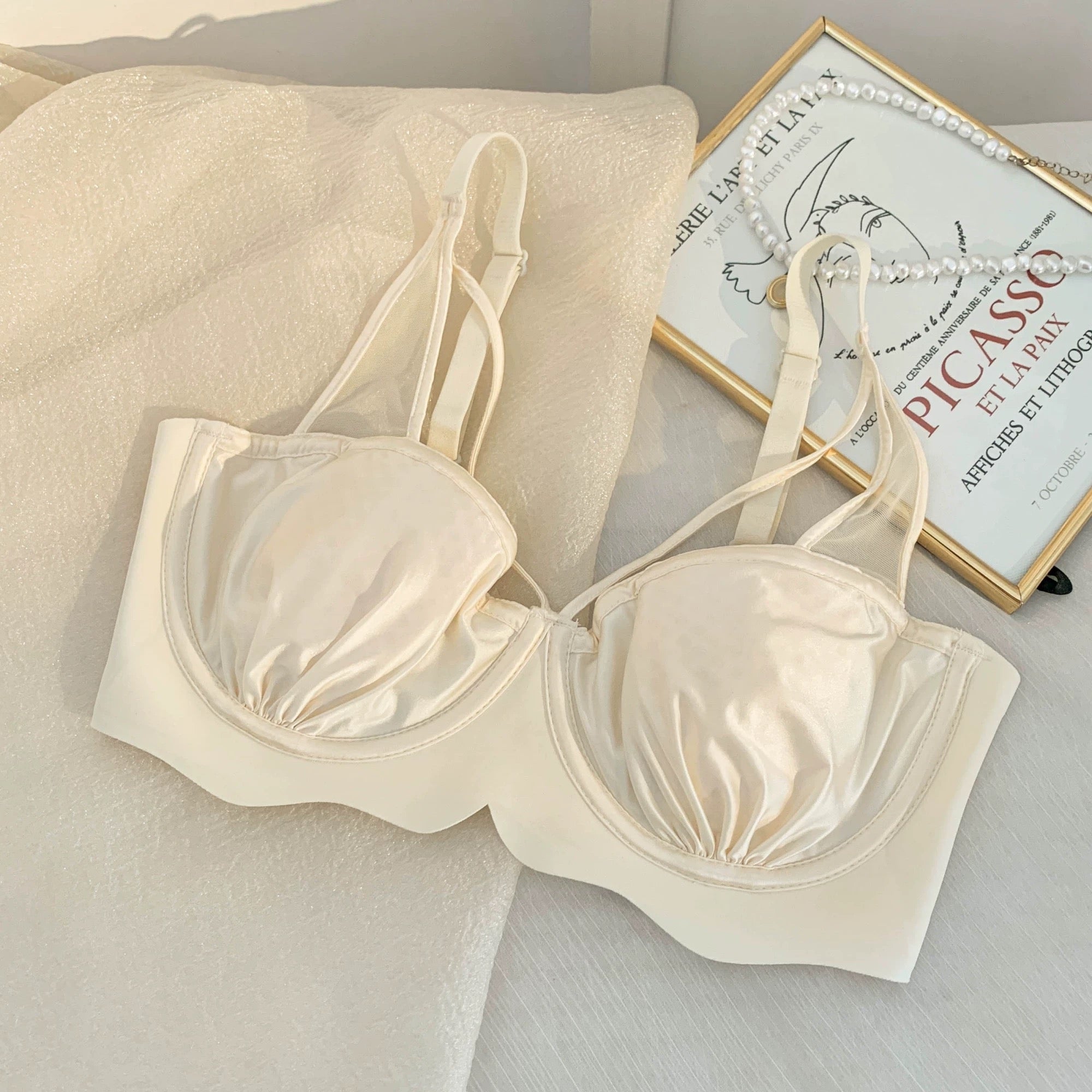 Classic Deep V Push-Up Plunge Bra