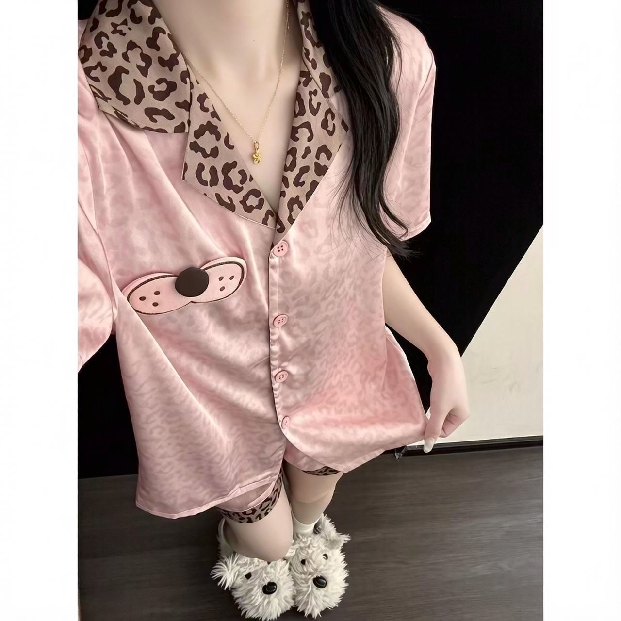垂感冰丝｜甜酷豹纹冰丝短袖家居服套装
