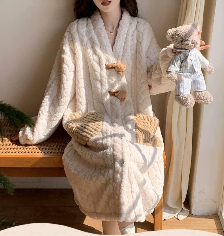 WarmCloud Home Fleece Robe