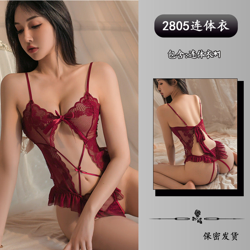 镂空刺绣开裆吊带情趣内衣